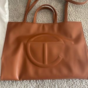 LARGE TELFAR SHOPPER x Brand New!